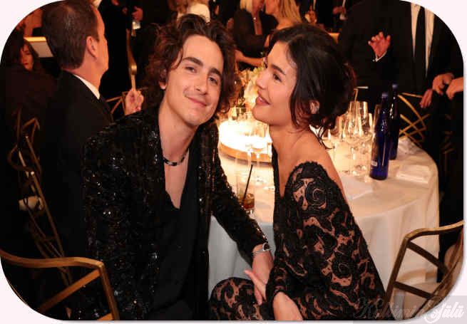 Kylie Jenner ve Timothée Chalamet çok aşık gibi görünüyorlar : Magazin Haberleri.