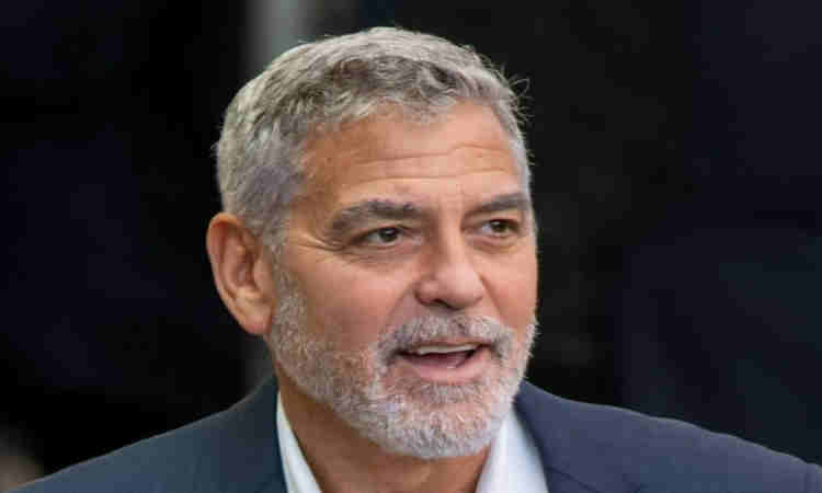 George Clooney 'En Seksi Gri Beyaz' Saçlarına Sahip : Magazin Haberleri!