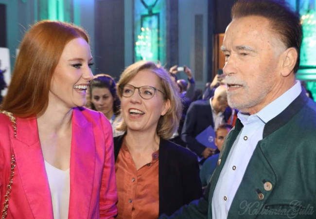 Arnold Schwarzenegger: Barbara Meier ile Viyana'da görüştü