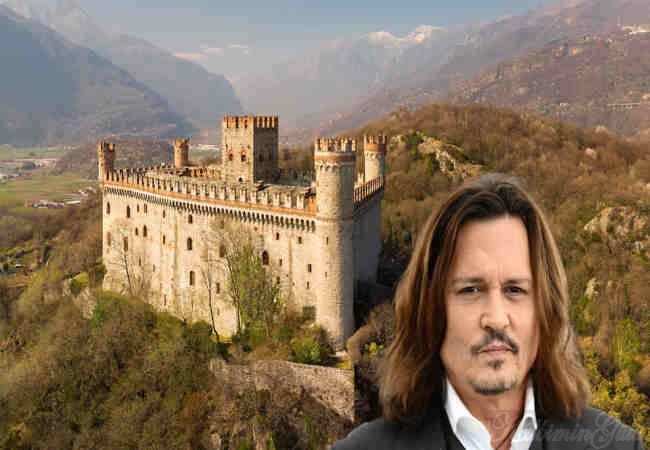 Johnny Depp Torino yakınlarında bir şato satın almak istiyor.