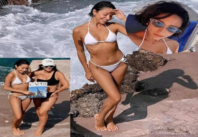 Zeynep Bastık italya'da bulunan Capri Adası'nda beyaz bikinisiyle poz verdi : Magazin Haberleri!