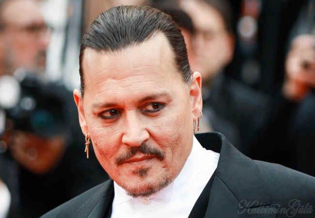 Johnny_Depp_Kult_yonetmenlikte_Şeytan_Filmini_Oynuyor