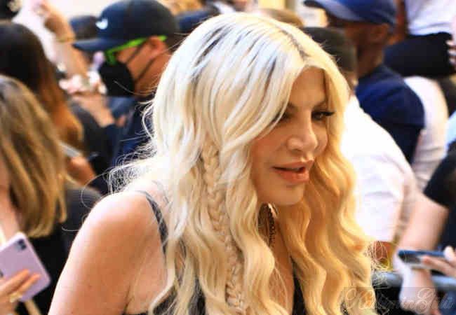 Tori Spelling: Korkudan kocası Dean McDermott'la kaldı. : Magazin Haberleri!