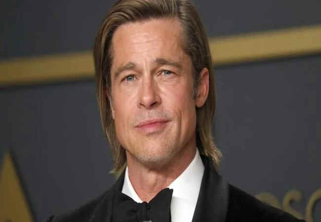 Brad Pitt tekerlekli s<span><span>and</span></span>alyede mi? Hollywood yıldızına ne oldu