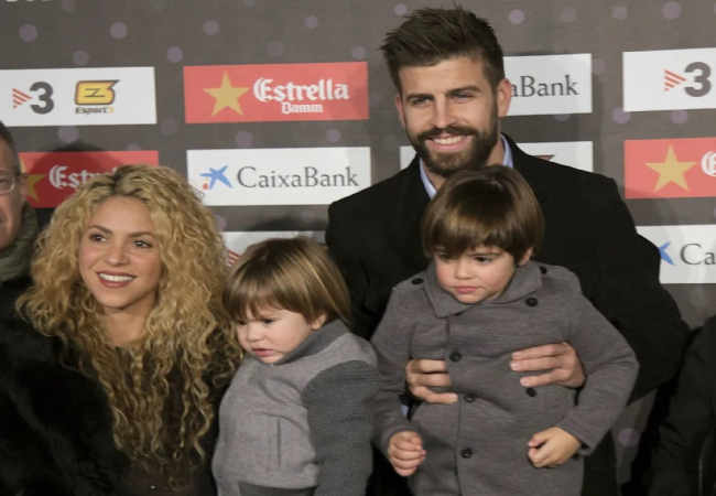  Shakira bir ilişki yaşamak istiyor: Erkeklerden hoşlanıyorum. İşte sorun bu!